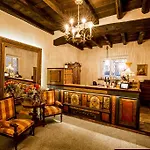 Swiss Historic & Garten Carona Отель Лугано