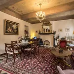 Swiss Historic & Garten Carona Отель Лугано