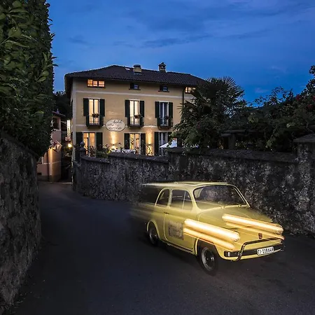 Отель Swiss Historic & Garten Carona