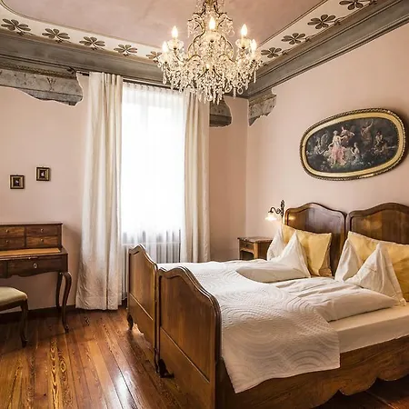 Swiss Historic & Garten Carona