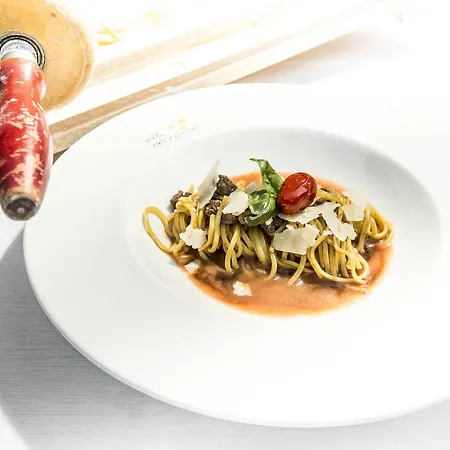 Swiss Historic & Garten Carona Hotel 3*