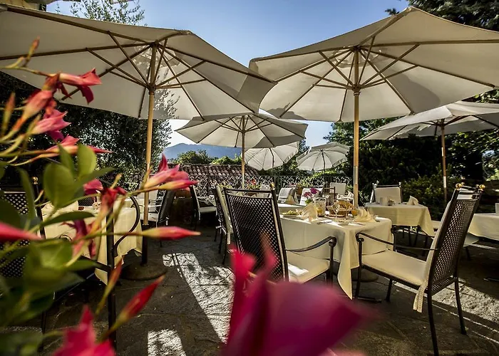 מלון Swiss Historic & Garten Carona לוגאנו