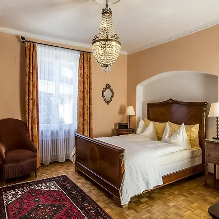 Swiss Historic & Garten Carona 3*