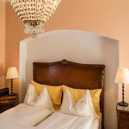 Swiss Historic & Garten Carona 盧加諾