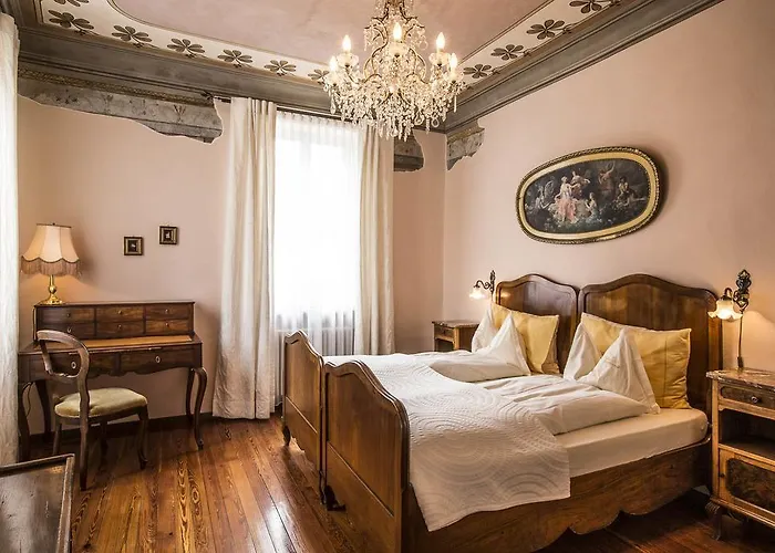 Swiss Historic & Garten Carona