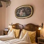 Swiss Historic & Garten Carona Szálloda 3*