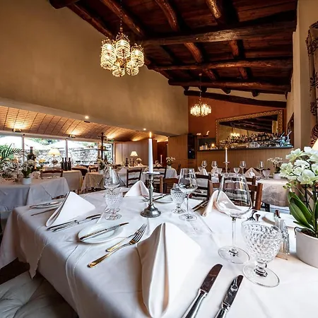 Hotel Swiss Historic & Garten Carona Lugano